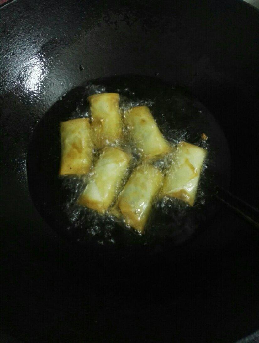 炸春卷