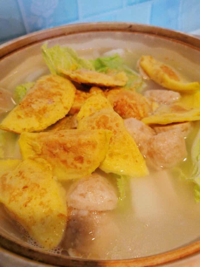 火锅丸蛋饺白菜豆腐煲