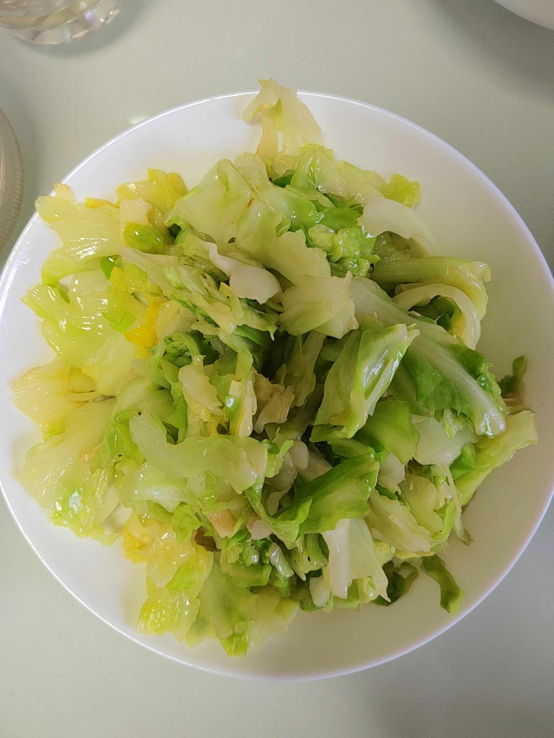 厨师长教你：“手撕包菜”的家常做法,简单又不失美味