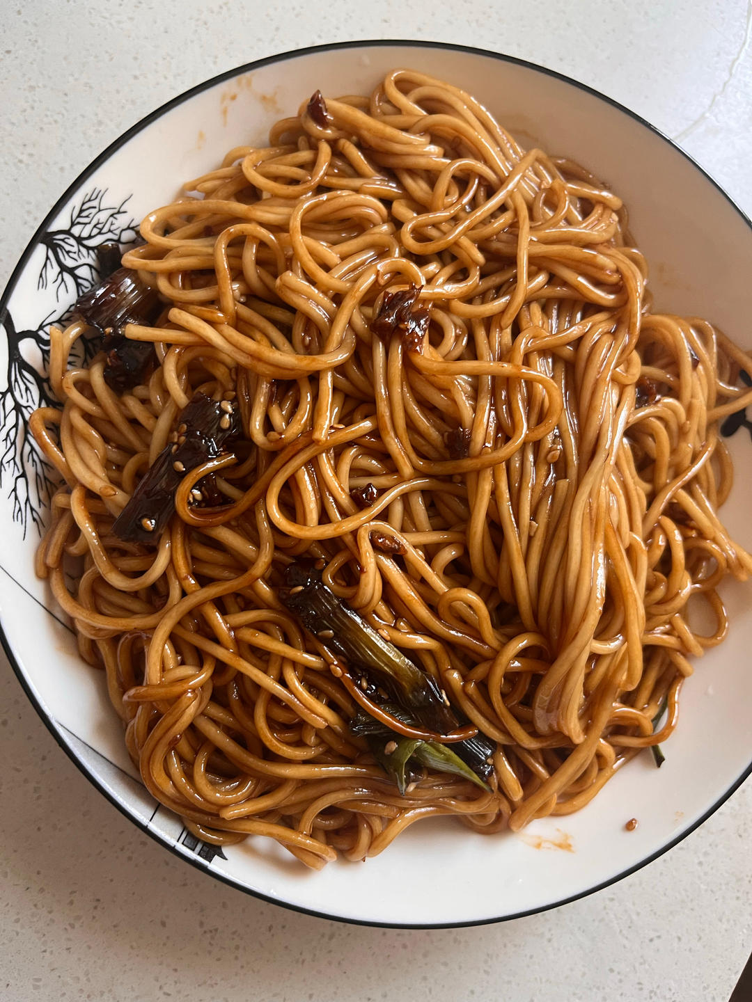 10分钟搞定的一碗葱油拌面