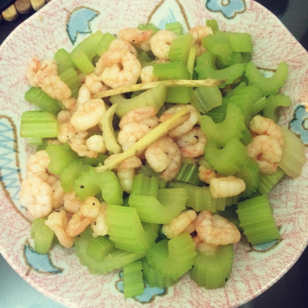 西芹炒虾仁