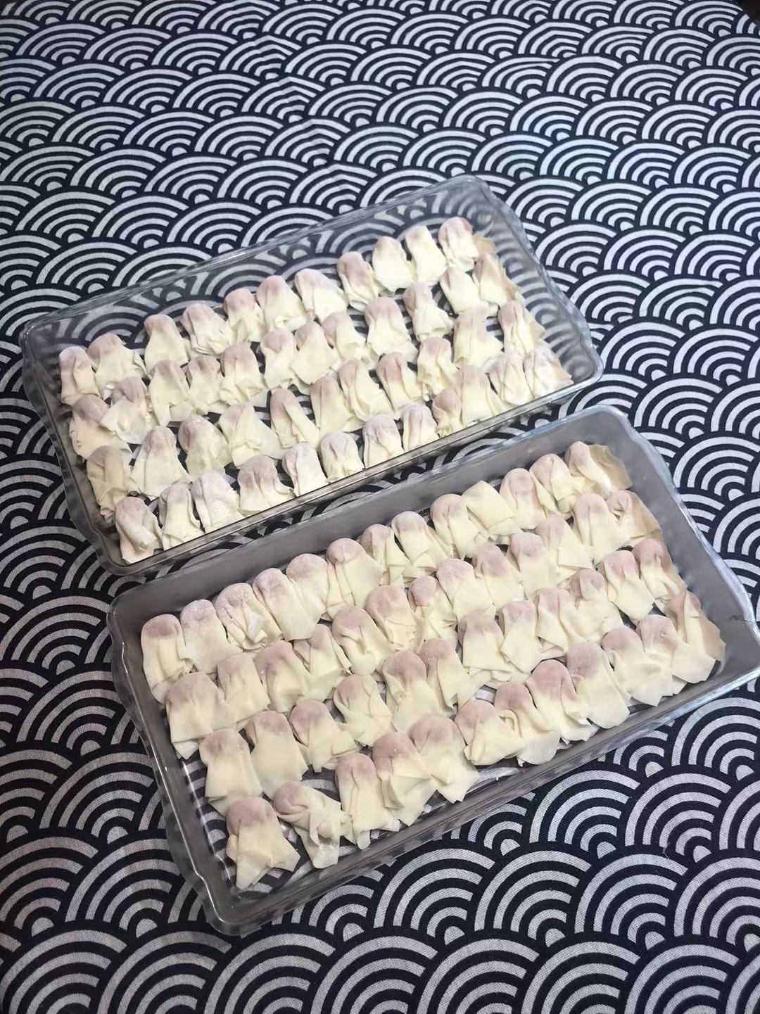 包馄饨