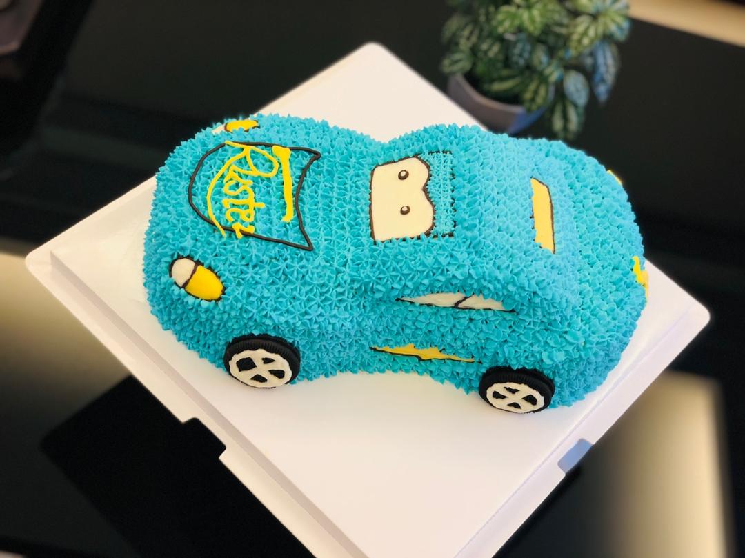 #动感麦昆#汽车蛋糕的拼接方法