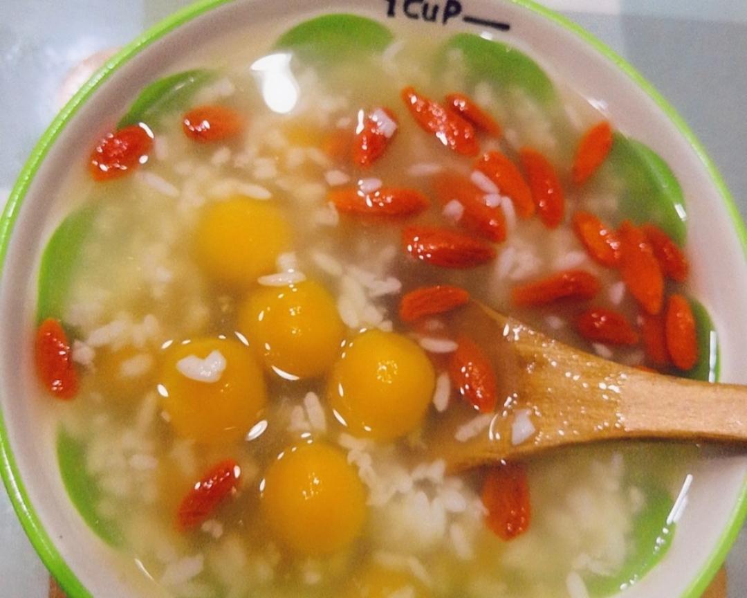 南瓜枸杞酒酿小圆子的做法