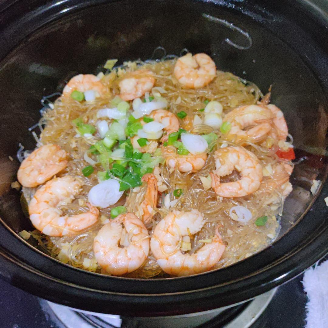 年夜饭就要来一锅｜蒜蓉虾仁粉丝煲