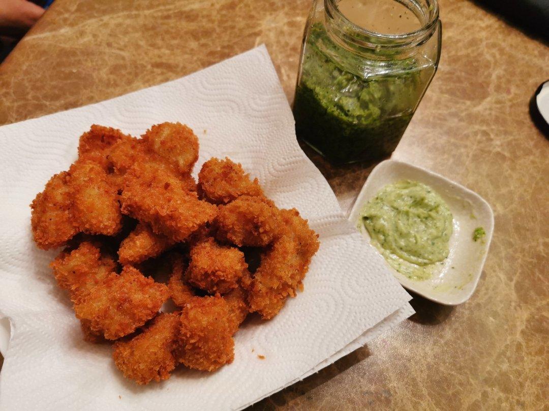 我认为龙利鱼（or巴沙鱼）最好吃的做法