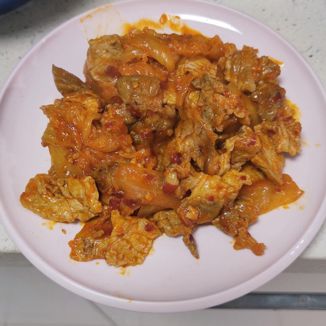 辣白菜炒五花肉