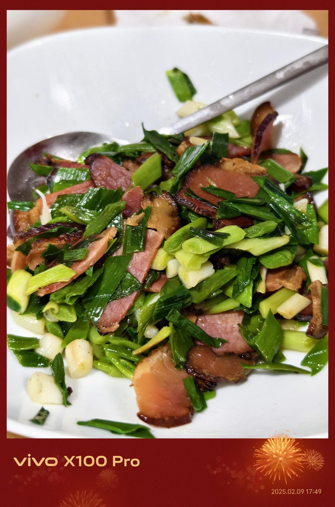 大蒜炒腊肉