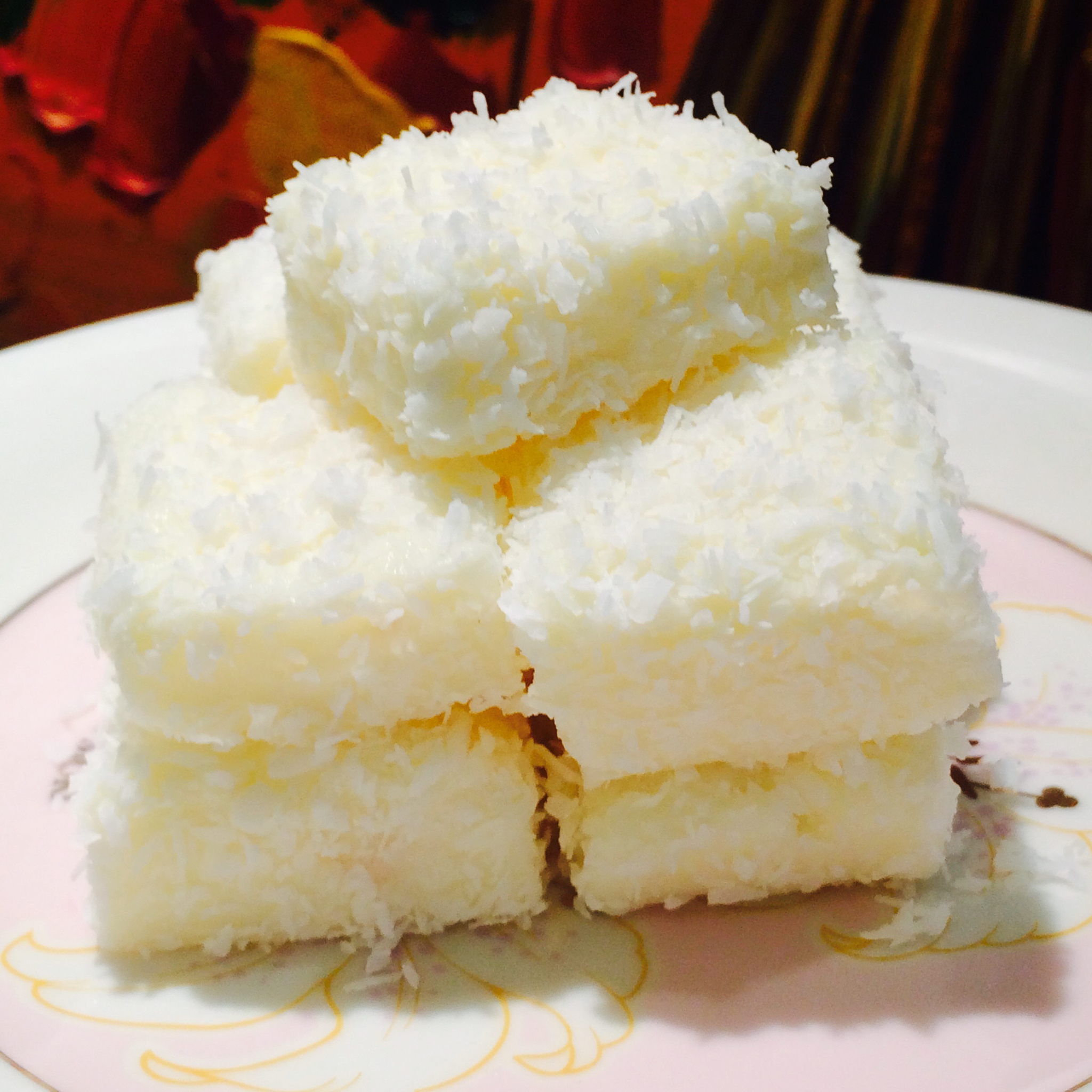 椰丝牛奶小方糕