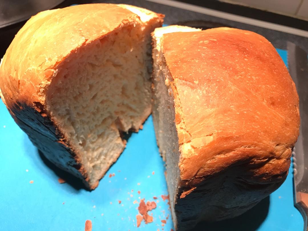 超软淡奶油一键式面包