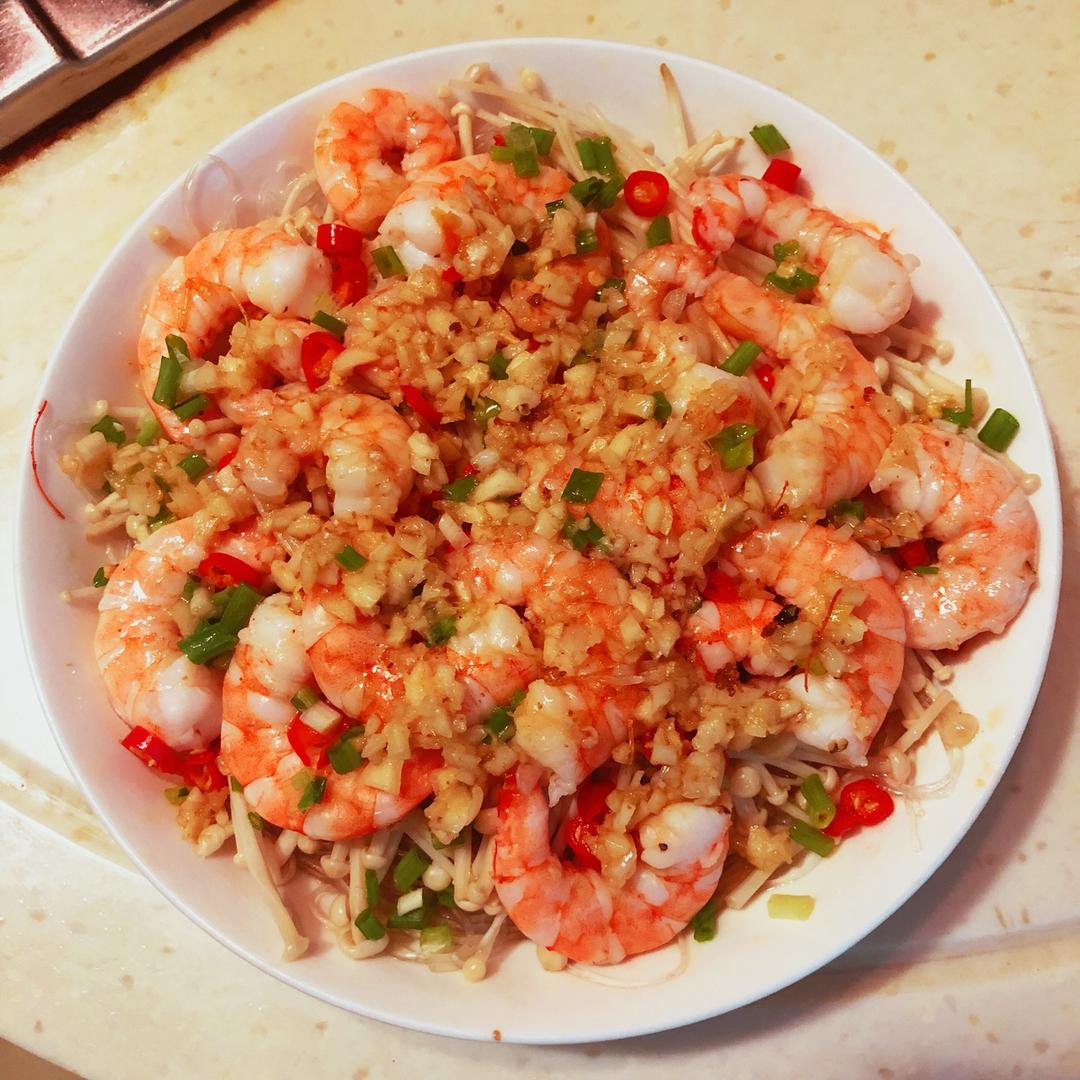 家常快手菜~金针菇粉丝蒸虾