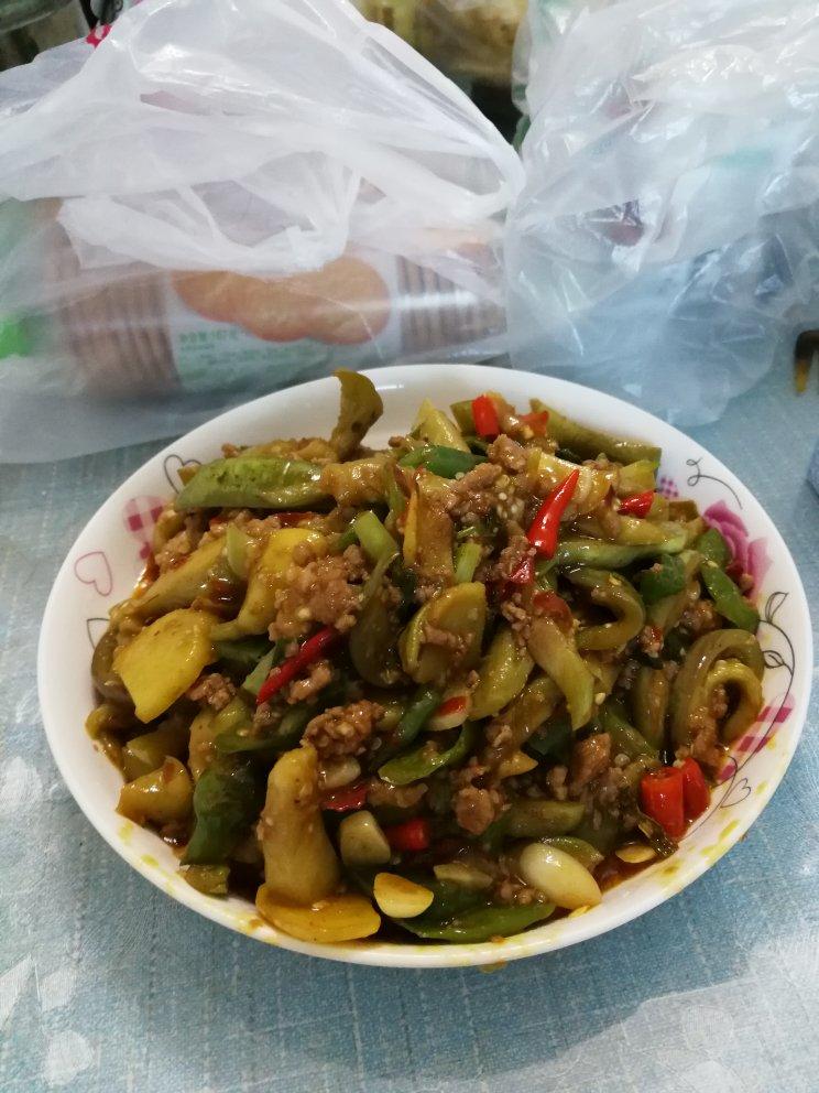 红烧肉沫茄子
