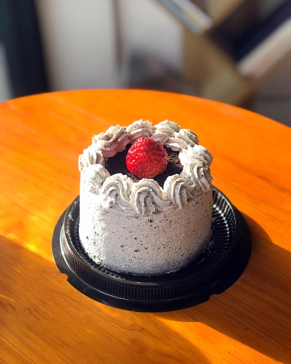 小敏敏欢喜做的mini奥利奥咸奶油蛋糕