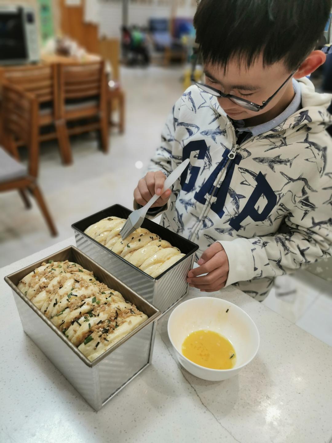 香迷糊啦！波兰种香葱肉松吐司！好吃到停不下来！