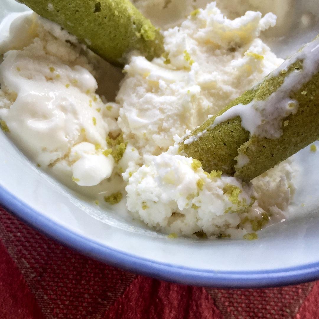 有光明大冰砖的夏天---之抹茶蛋卷