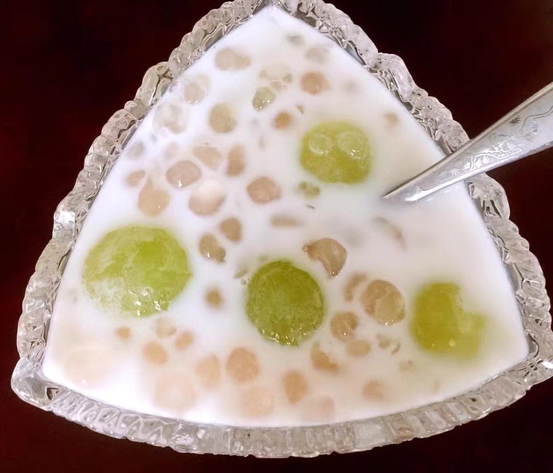 牛奶果味西米露