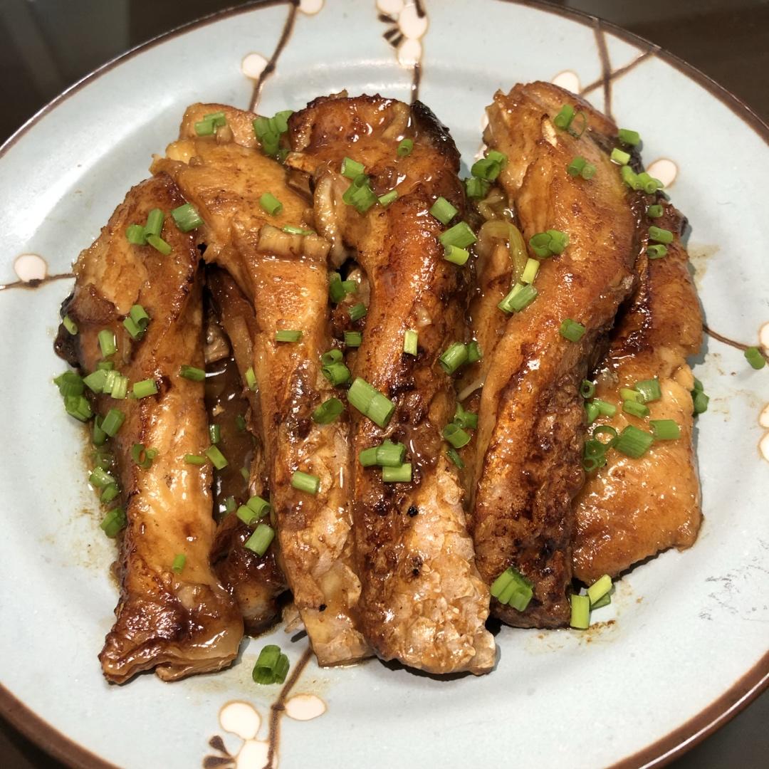 香焖草鱼腩