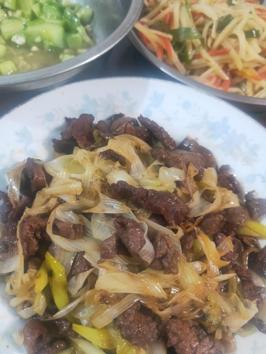 【嗷呜】老北京葱爆羊肉