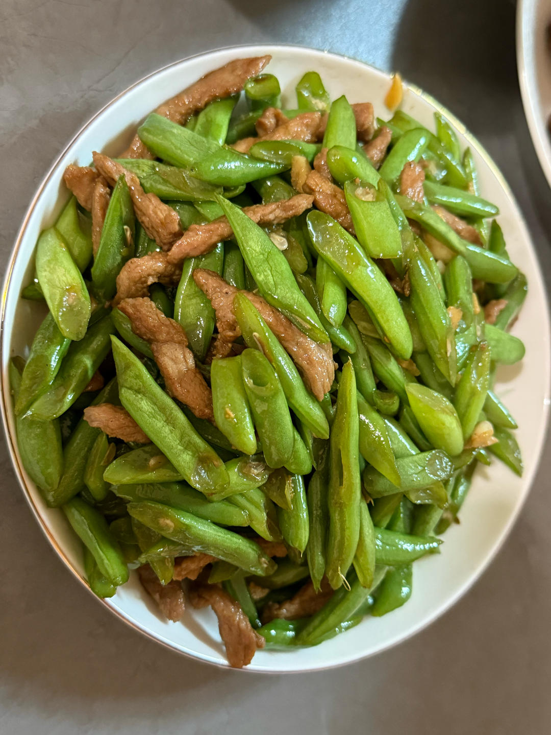 炒肉就得嫩—豆角炒肉（四季豆）