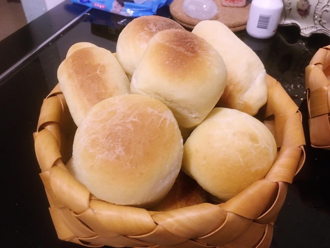 俄罗斯人的无糖少盐，植物油版面包