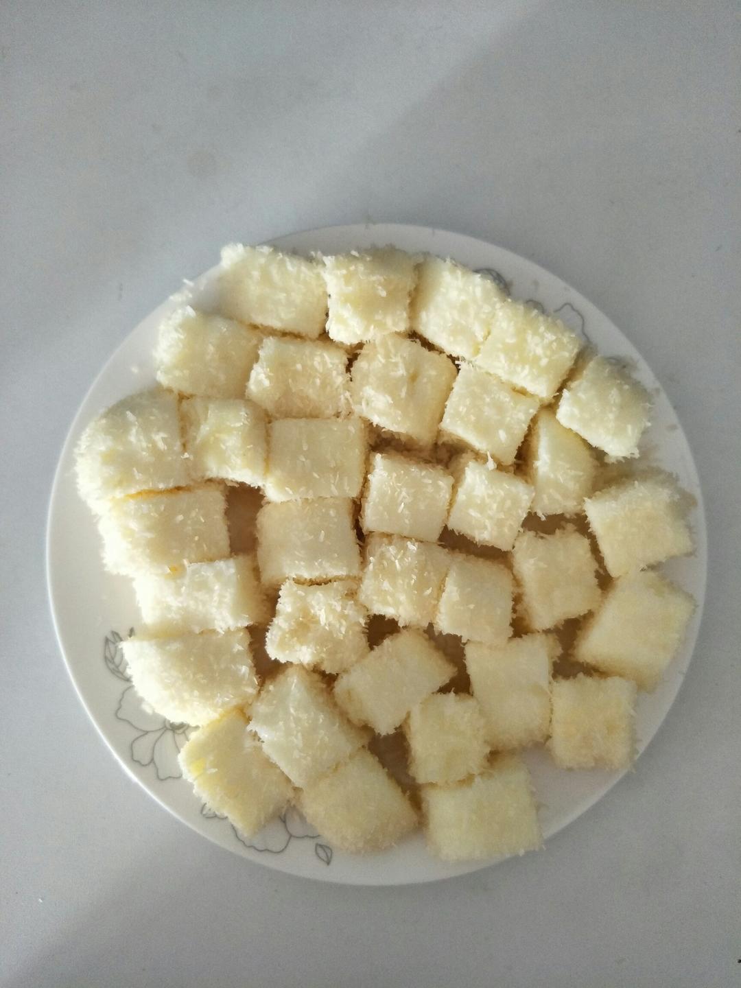 太棒啦！1个方子，做出2道口味一流的甜品！——椰奶小方&炸鲜奶