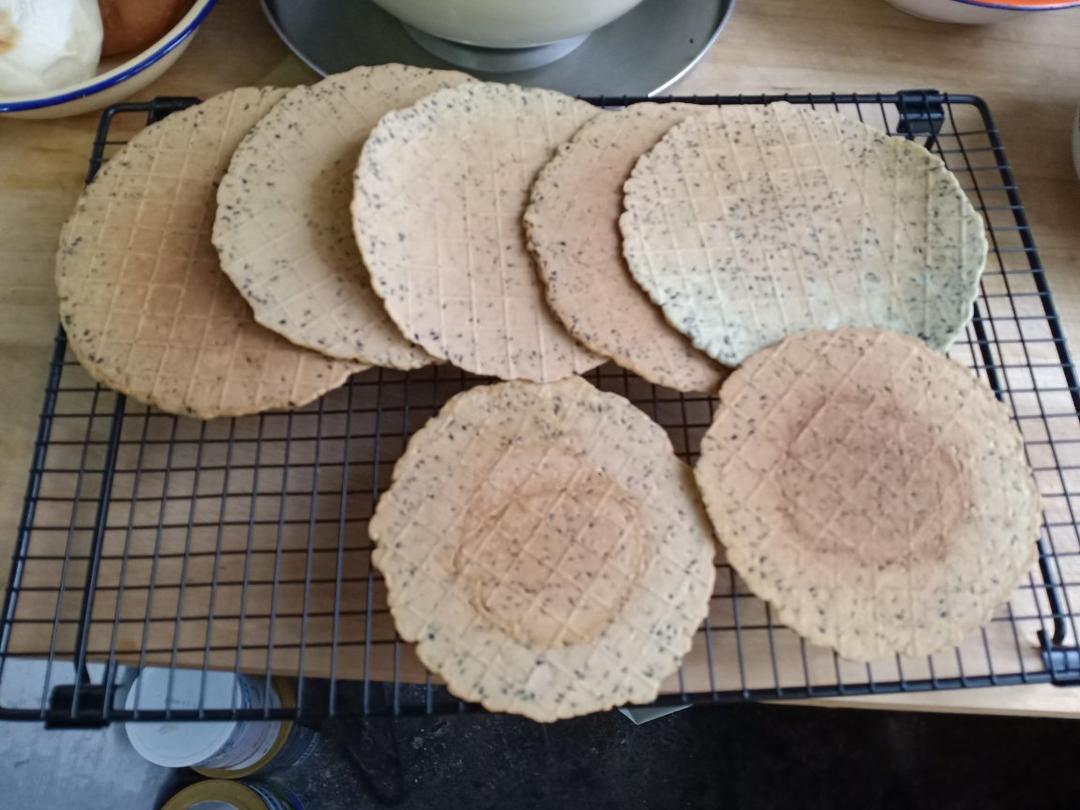 【视频食谱】减油版芝麻脆饼