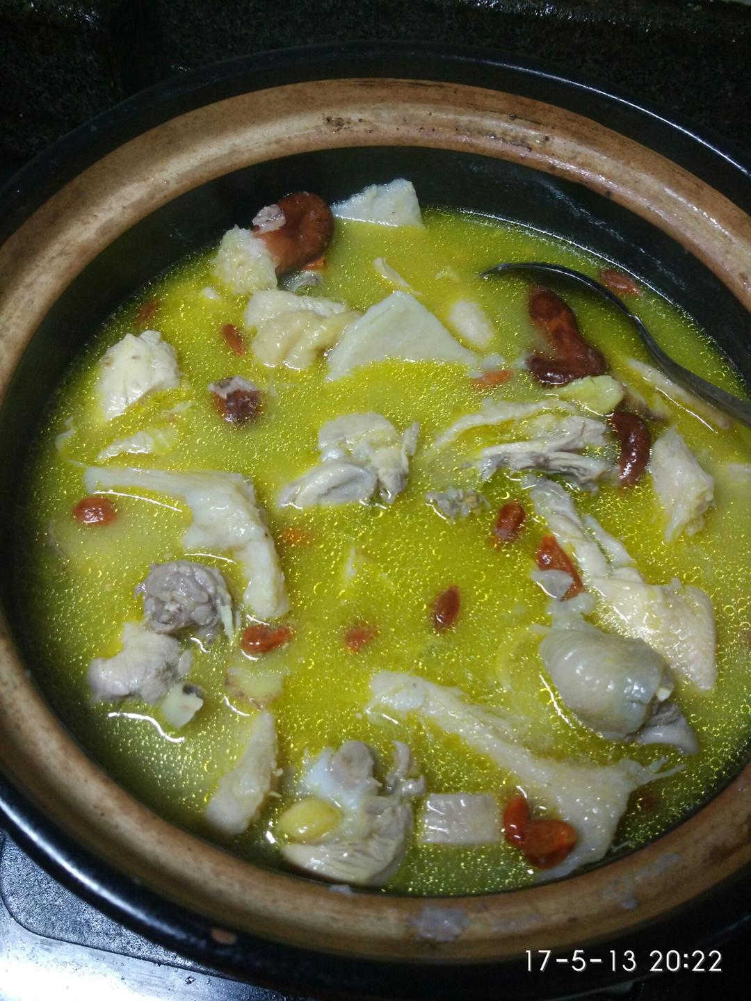 pie266做的榴莲壳煲鸡汤