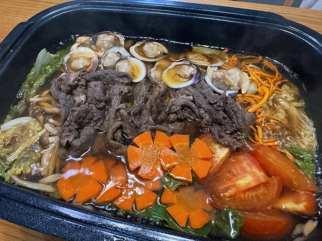 冬天很适合吃的：寿喜烧(没有味淋也能做)