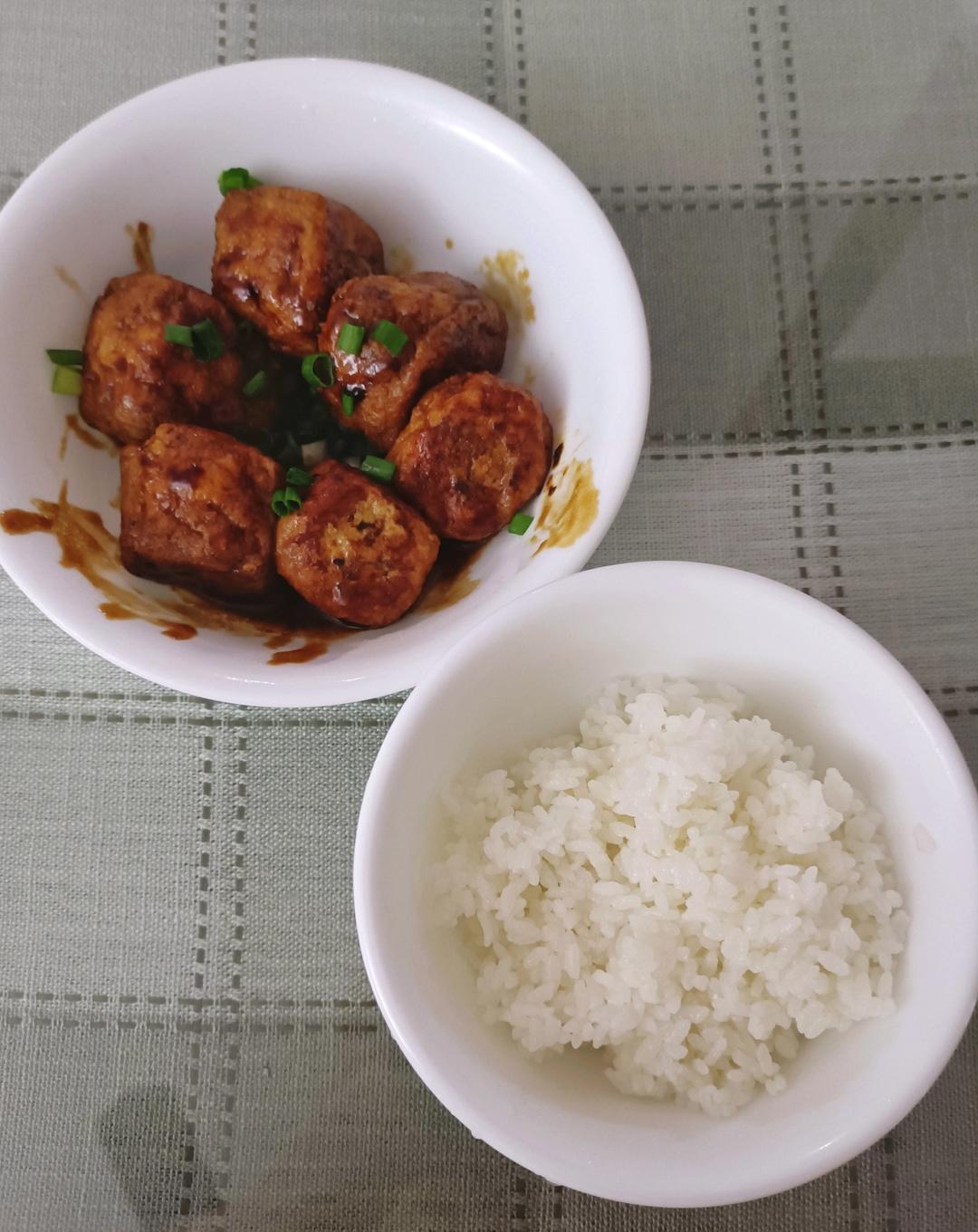 豆腐泡塞肉