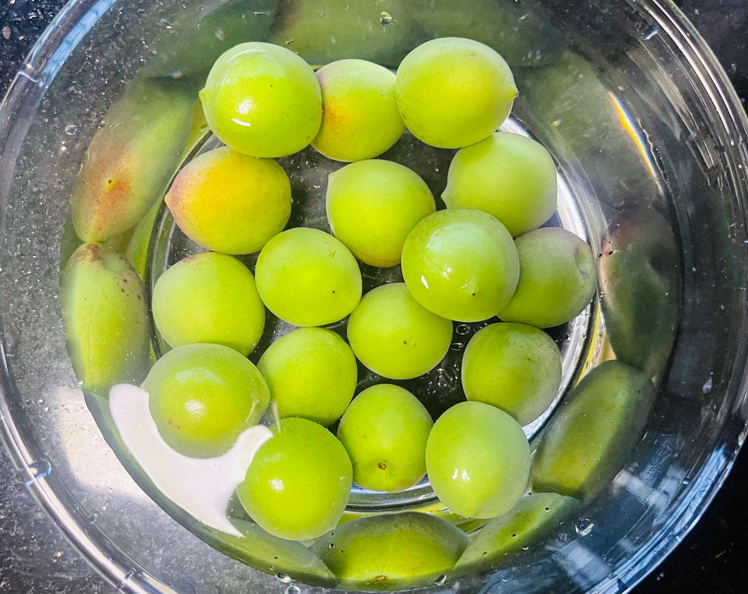 青梅的四种做法🌟保姆级教程【青梅酒、青梅露、盐渍青梅、青梅酱】