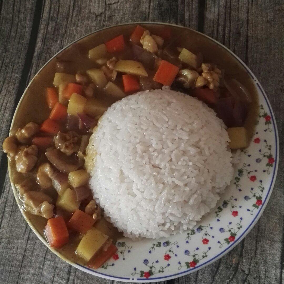 零失败日式咖喱鸡肉饭！！最正宗日本家庭做法！简单又好吃！