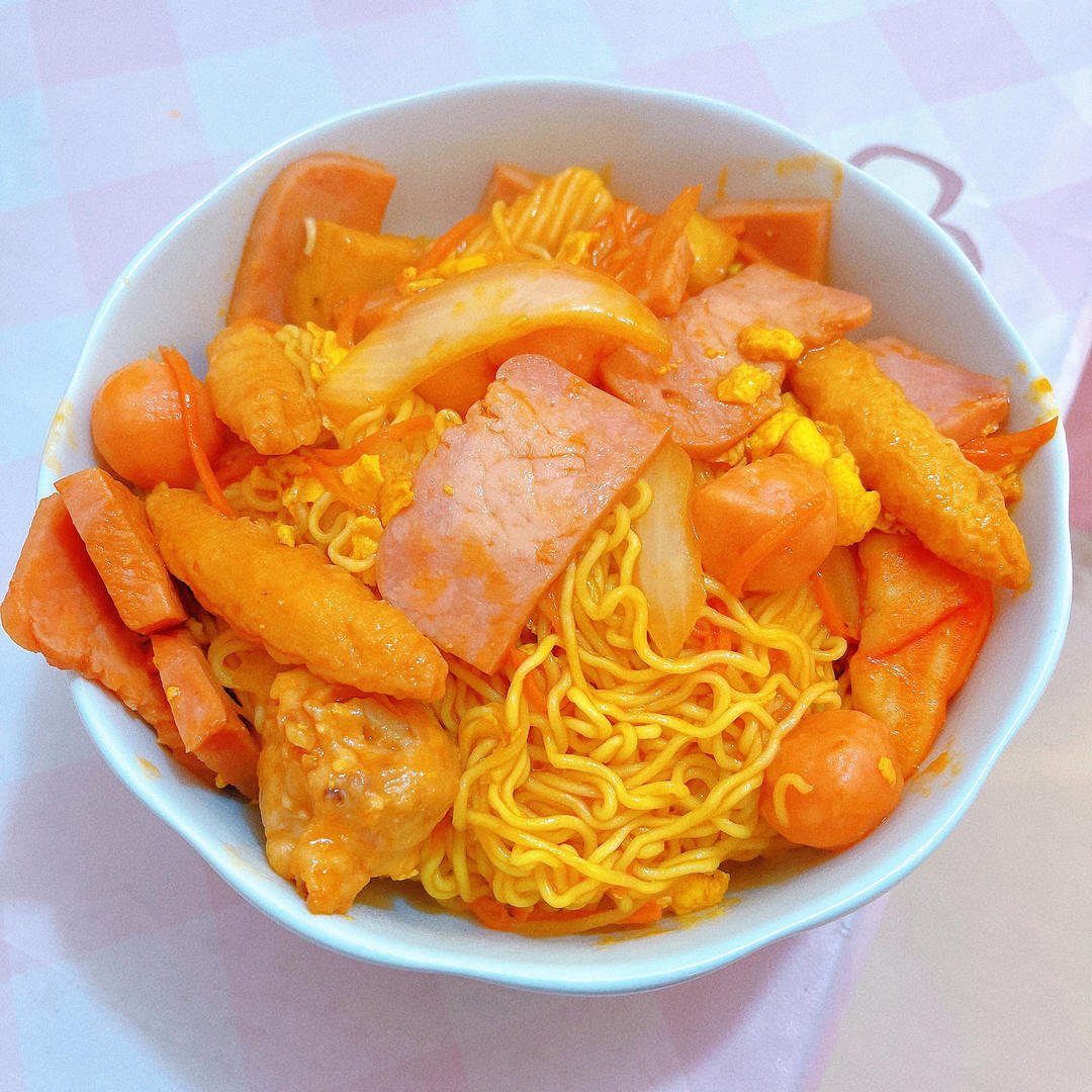 路边摊风味炒方便面