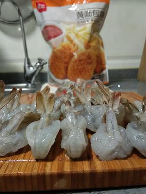 宝贝最爱吃🌸一虾三吃之黄金蝴蝶虾&虾油&香酥虾头的做法 步骤4