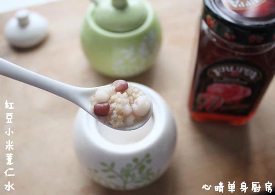 红豆小米薏仁水的做法