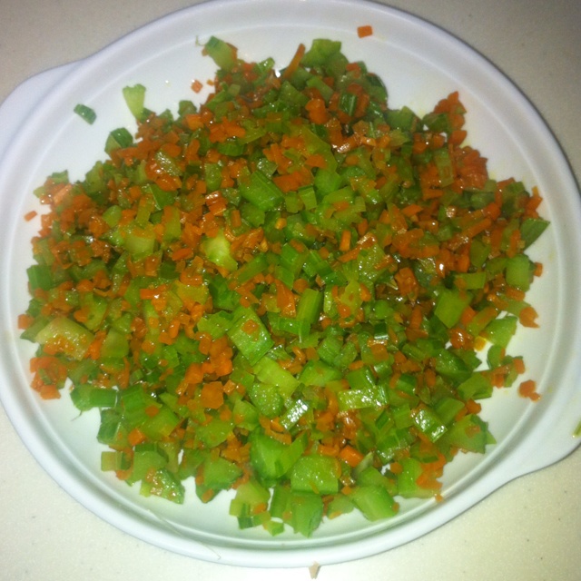 芹菜胡萝卜碎