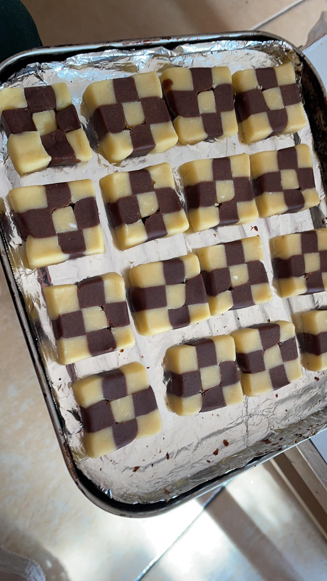 巧克力双色棋盘格纹饼干+边角料卷卷饼干