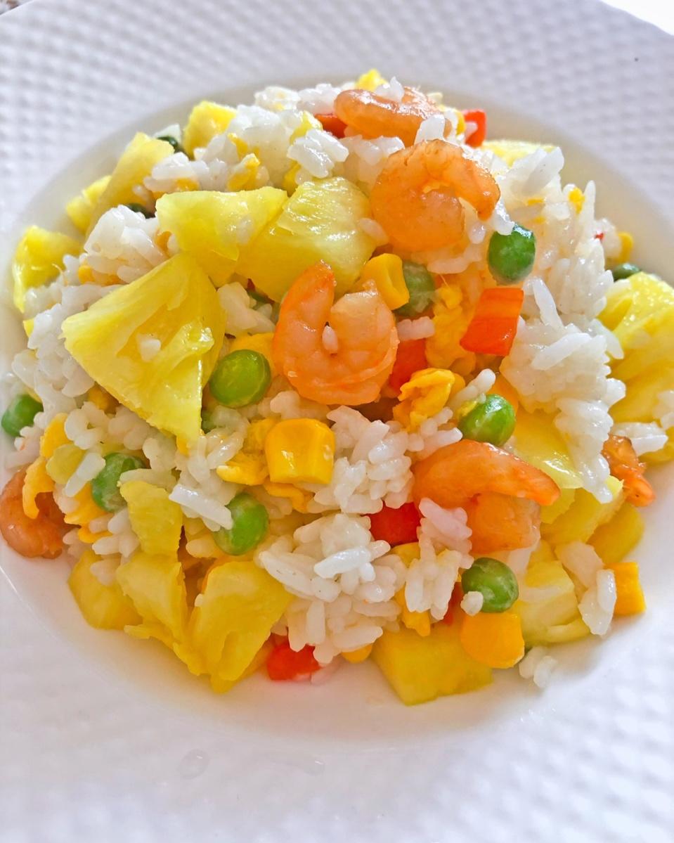 缤纷菠萝季菠萝炒饭