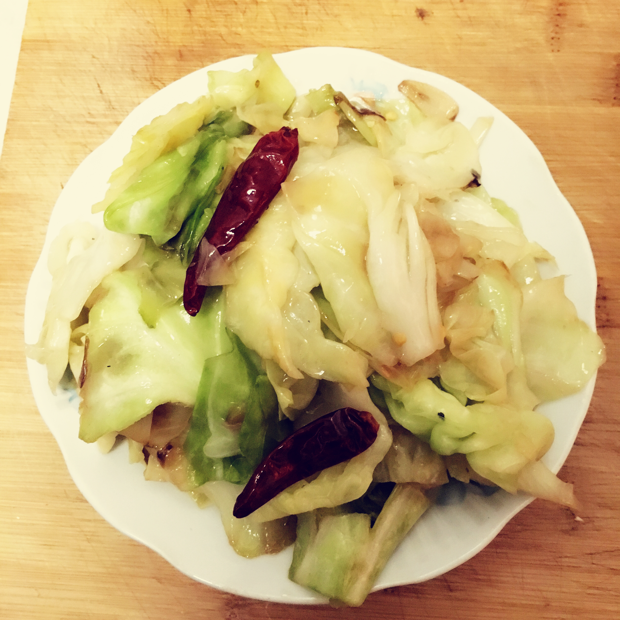 绵绵超小西做的清炒包菜(卷心菜)