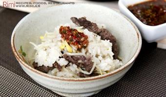 韩式豆芽焖饭的做法