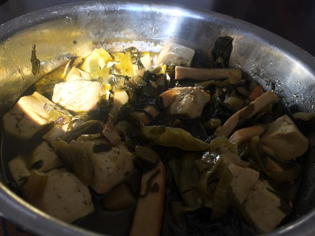 弥渡酸菜炖豆腐