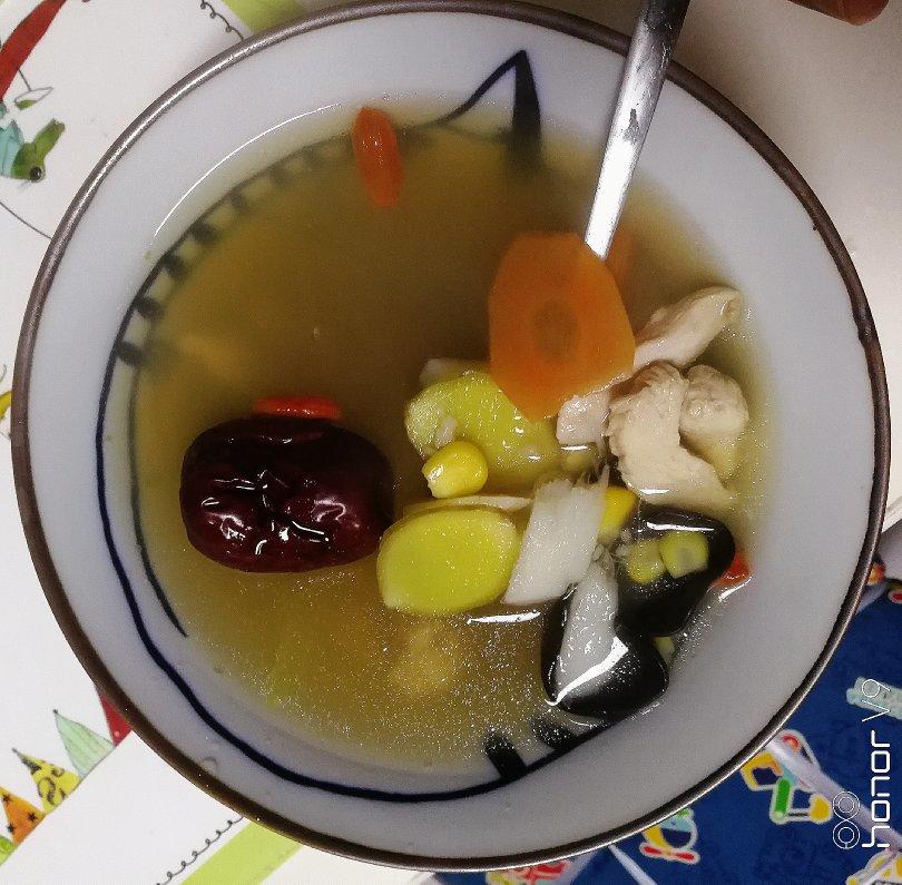 山药鸡肉汤