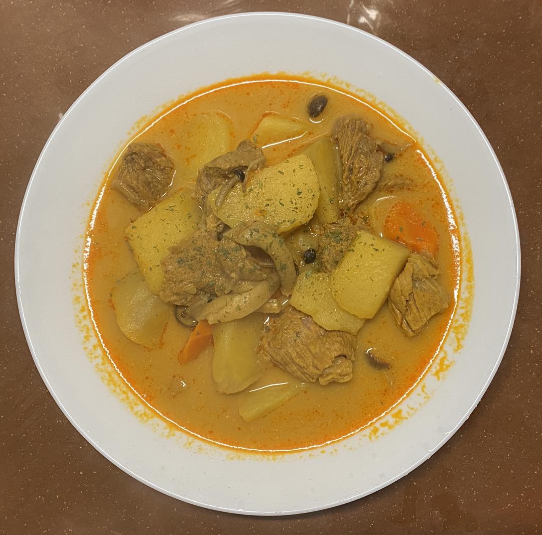 超简单软糯的黄咖喱炖牛腩