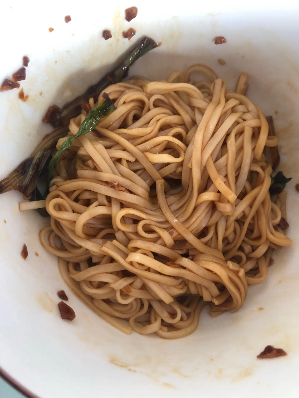 10分钟搞定的一碗葱油拌面