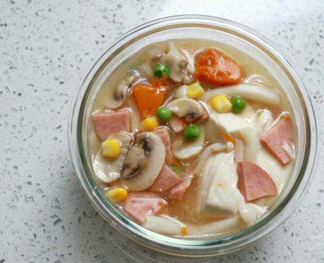 菇菇豆腐汤
