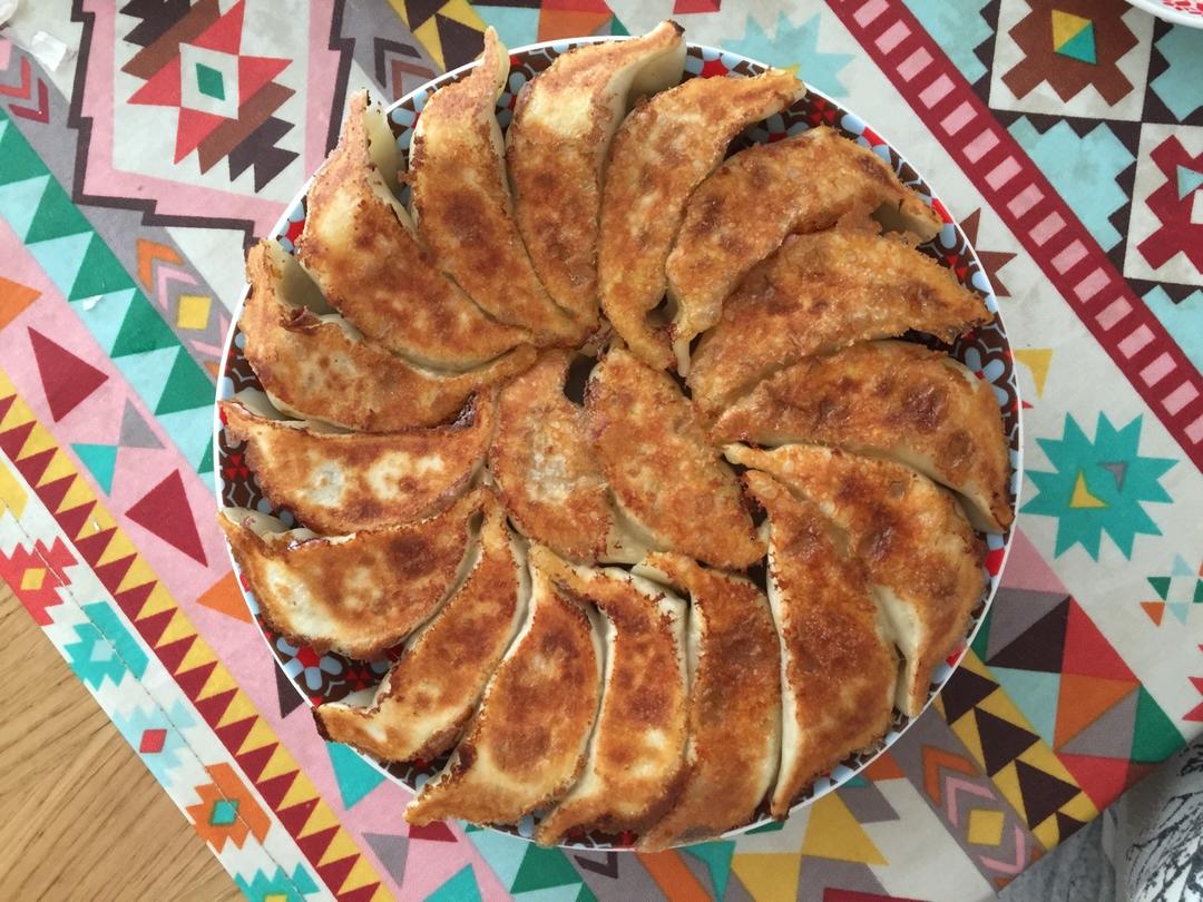 脆底煎饺