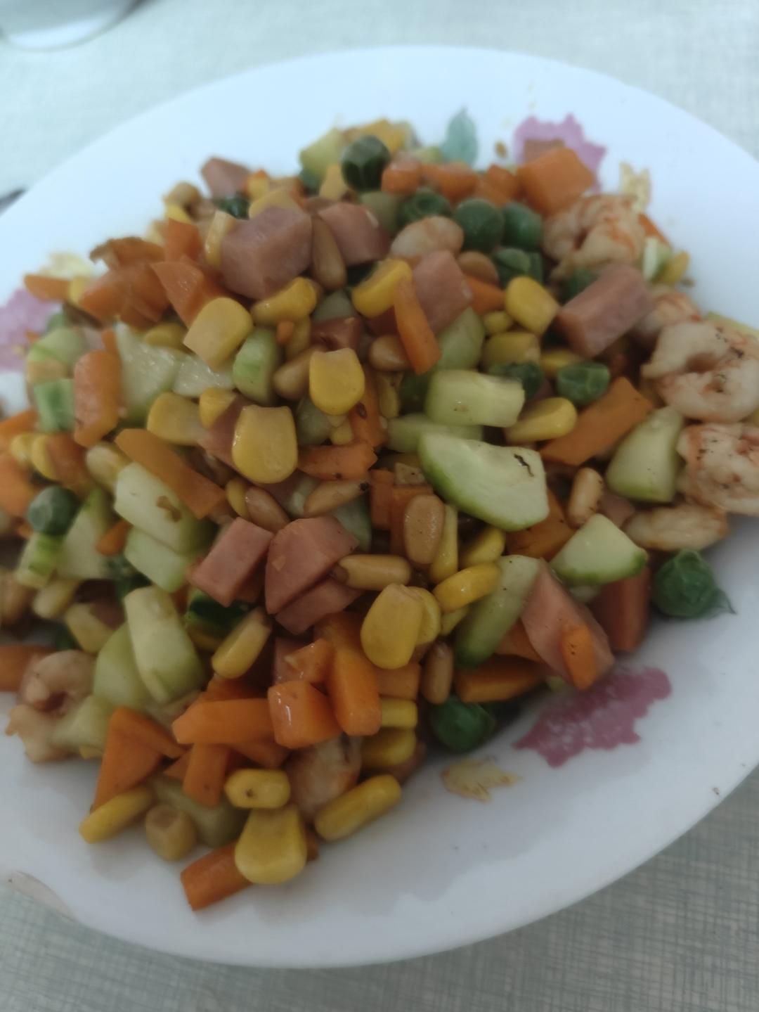 什锦玉米粒虾仁🍤🌽🥕