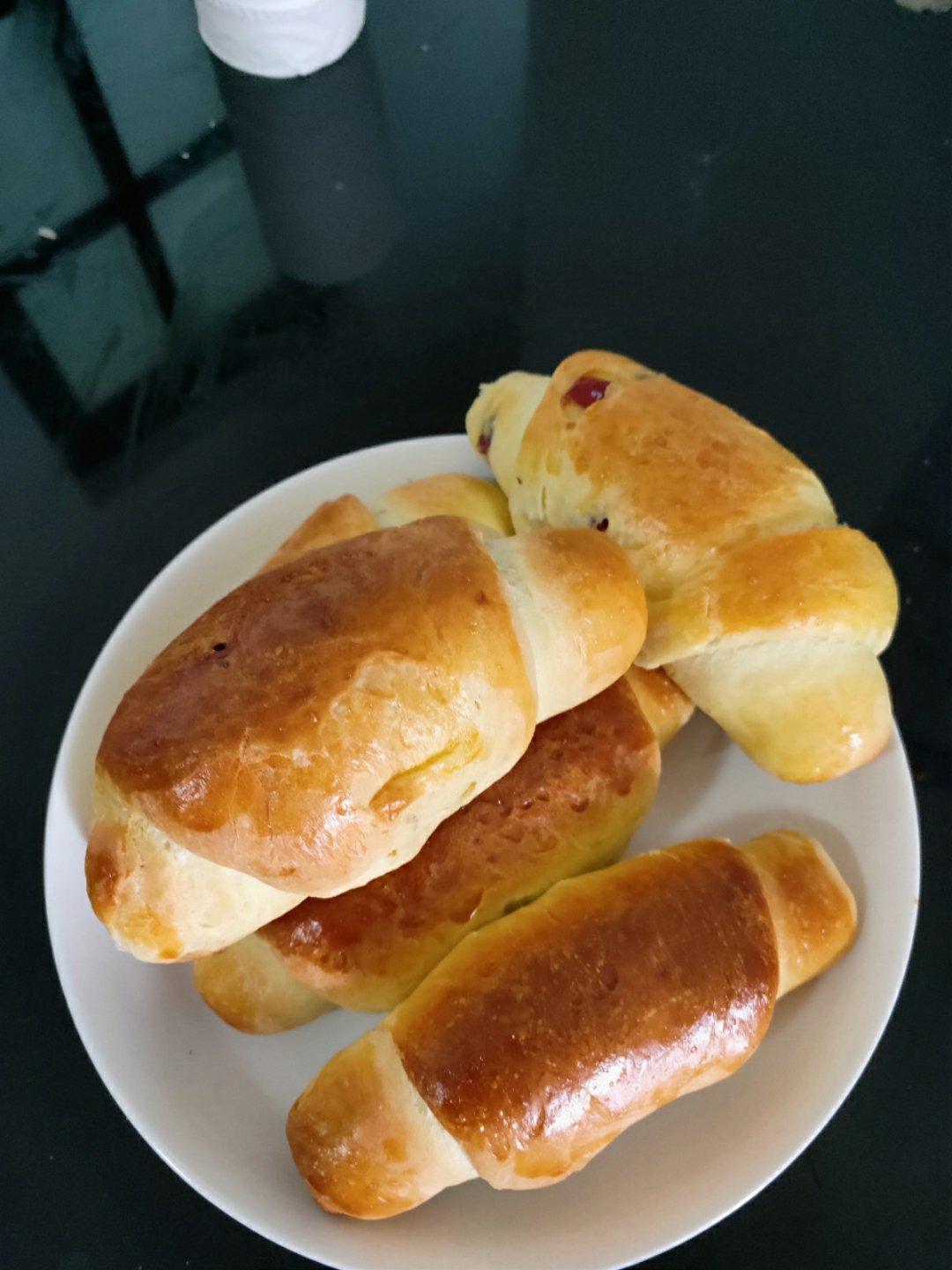 黄油面包卷