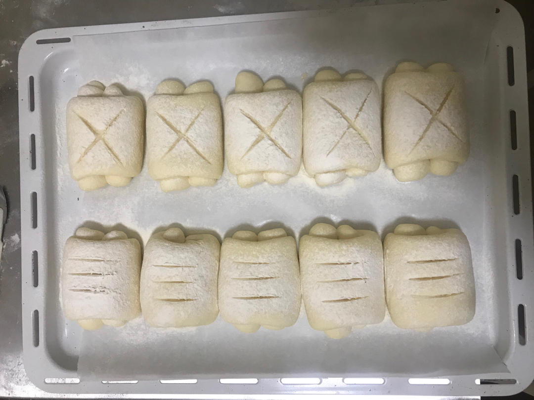 软到不知所措的牛奶卷