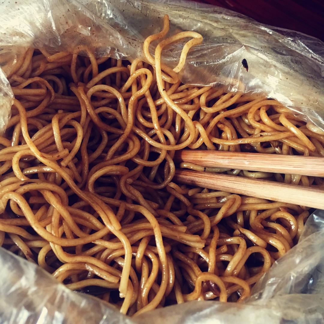 10分钟搞定的一碗葱油拌面
