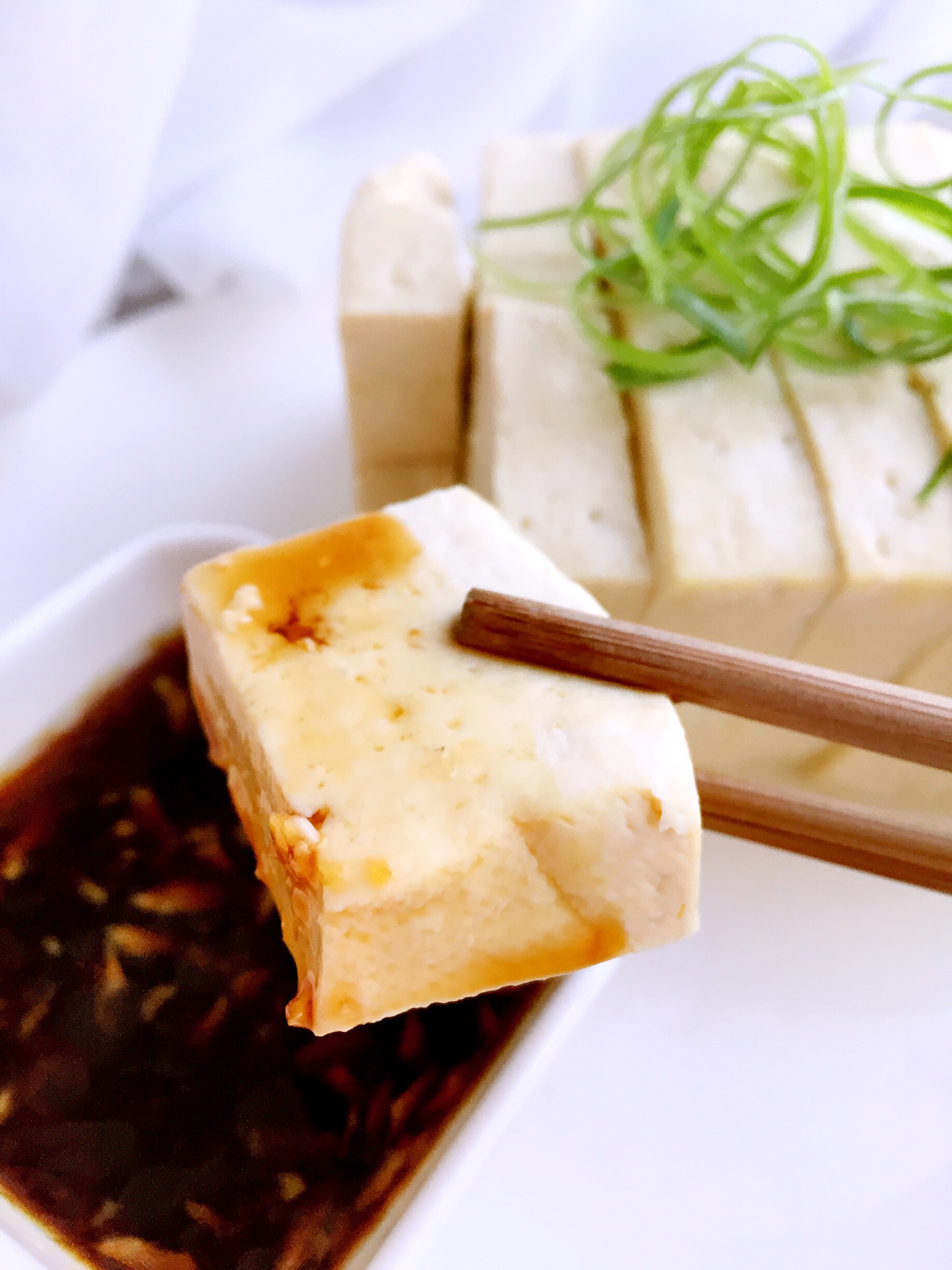 豆腐蘸蒜泥（豆腐最简单好吃的吃法）的做法 步骤5